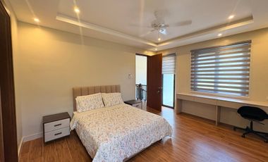 4 Bedrooms Luxury Home with Swimming Pool , Forbes Subd Near Clark Pampanga
