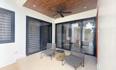 4 Bedrooms Luxury Home with Swimming Pool , Forbes Subd Near Clark Pampanga
