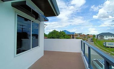 5 BEDROOM HOUSE FOR RENT IN FOREST PARK ANGELES CITY NEAR CLARK