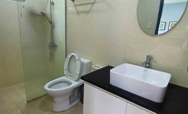 5 BEDROOM HOUSE FOR RENT IN FOREST PARK ANGELES CITY NEAR CLARK