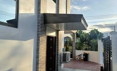 For Sale: New Modern High-Ceiling Home with Pool nr Clark, Angeles