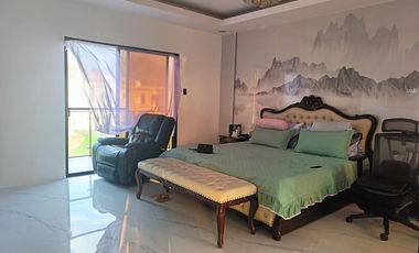 For Sale: New Modern High-Ceiling Home with Pool nr Clark, Angeles