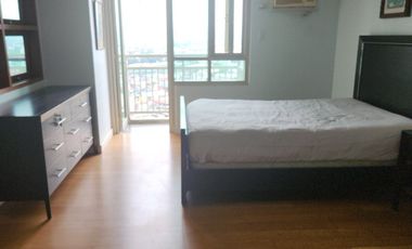 FOR LEASE THE GROVE BY ROCKWELL