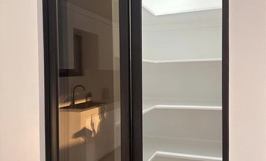 4-br House at Multinational Village