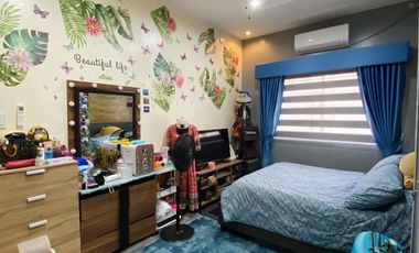 Rush Sale! Pre owned Bungalow House for Sale, San Fernando