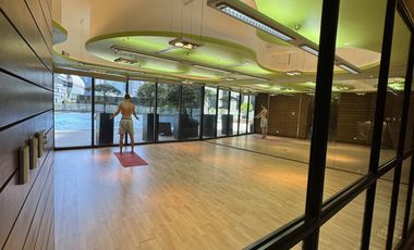 1BR Residential Condominium