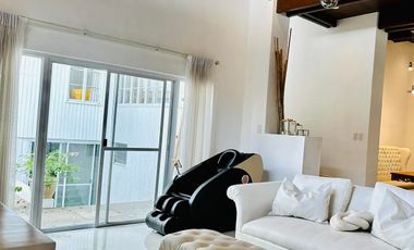 San Lorenzo Village 5 Bedroom House for Sale