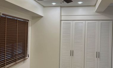 4BR Loft Condominium for Rent in Brio Tower, Makati City RH20604