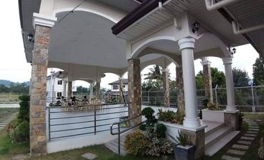 4 Bedrooms House and Lot For Sale in Tierra Verde Subic Elsa Deluxe.