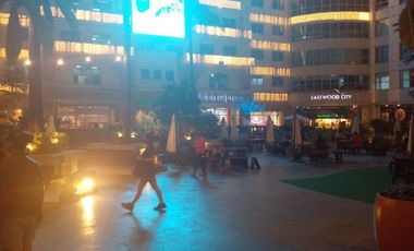 For Rent/Sale Big 1-Bedroom with Parking at Parkview 2 Eastwood City, Quezon City