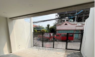 Modern Design Brand New Duplex in Better Living Parañaque Barangay Don Bosco