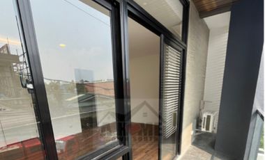 Modern Design Brand New Duplex in Better Living Parañaque Barangay Don Bosco
