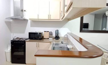 FOR RENT: Bay Garden Club & Residences - 2 Bedroom with maid's room in Pasay
