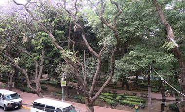 Edificio en venta para completar frente al Parque México