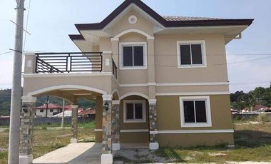 4 Bedrooms House and Lot in Tierra Verde Subic Zambales