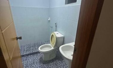 5BR House and Lot for Rent at Woodridge Heights, Quezon City