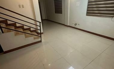 5BR House and Lot for Rent at Woodridge Heights, Quezon City