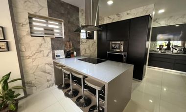 4 Bedroom House For Sale in Sunvalley Clark Clarkfield, Mabalacat, Pampanga