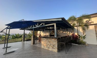 4 Bedroom House For Sale in Sunvalley Clark Clarkfield, Mabalacat, Pampanga