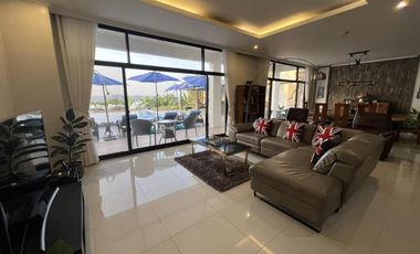 4 Bedroom House For Sale in Sunvalley Clark Clarkfield, Mabalacat, Pampanga