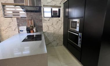 4 Bedroom House For Sale in Sunvalley Clark Clarkfield, Mabalacat, Pampanga