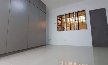 5-Bedroom House for Rent at IVC Marikina City, Metro Manila