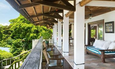 A White Sand Beachfront Resthouse in Batangas