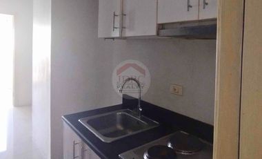 JAZZ RESIDENCES - 2 Bedroom Unit w/ Balcony