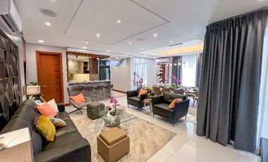 Luxury 4 Bedroom Townhouse for Sale in Santa Cruz, Manila City