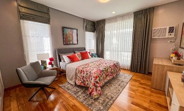 Luxury 4 Bedroom Townhouse for Sale in Santa Cruz, Manila City