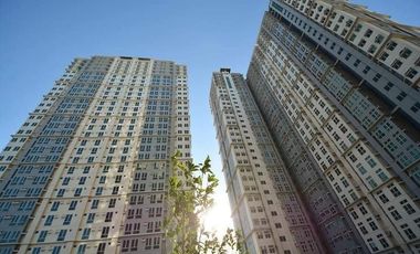 Modern 3 Bedroom Rent to own 25K MONTHLY Condo in Makati near BGC Don Bosco MOA BGC Airport AYala San Lorenzo Place