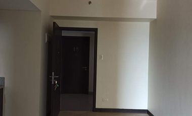 Modern 3 Bedroom Rent to own 25K MONTHLY Condo in Makati near BGC Don Bosco MOA BGC Airport AYala San Lorenzo Place