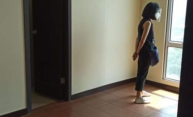 Modern 3 Bedroom Rent to own 25K MONTHLY Condo in Makati near BGC Don Bosco MOA BGC Airport AYala San Lorenzo Place