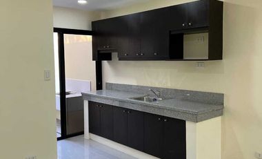 3BR RFO Townhouse Executive FOR SALE in Las Pinas, near South Mall