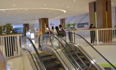 For sale Luxurious 2 Bedroom Corner unit Condo in Makati BGC NAIA MOA BGC San Lorenzo Place Rent to own