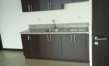 For sale Luxurious 2 Bedroom Corner unit Condo in Makati BGC NAIA MOA BGC San Lorenzo Place Rent to own