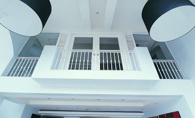 Two-Level Penthouse 3 Bedroom 240 sqm BGC Views Rare Find Tuscany Mckinley Hill