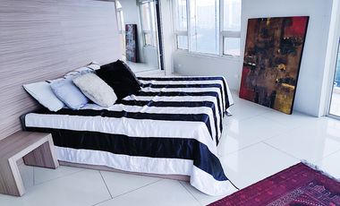 Two-Level Penthouse 3 Bedroom 240 sqm BGC Views Rare Find Tuscany Mckinley Hill