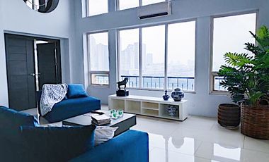 Two-Level Penthouse 3 Bedroom 240 sqm BGC Views Rare Find Tuscany Mckinley Hill