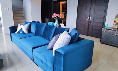 Two-Level Penthouse 3 Bedroom 240 sqm BGC Views Rare Find Tuscany Mckinley Hill