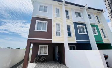 3 Storey Townhouse For Sale In Imus Cavite