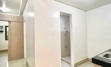 Bloom Residences Beside Sucat Exit,Parañaque  Prime Investment  5-Star Amenities