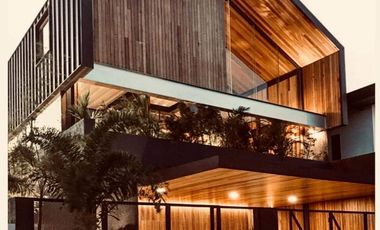 Merville House For Sale