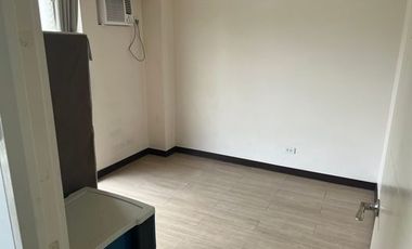 3BR Condo Unit for Rent in Fairway Terraces, Villamor, Pasay City
