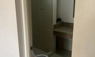 3BR Condo Unit for Rent in Fairway Terraces, Villamor, Pasay City