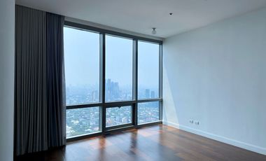 4BR Condominium for Lease in The Suites, BGC