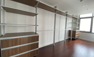 4BR Condominium for Lease in The Suites, BGC