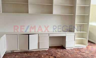 4 Bedrooms House for Rent in Dasmarinas Village, Makati City