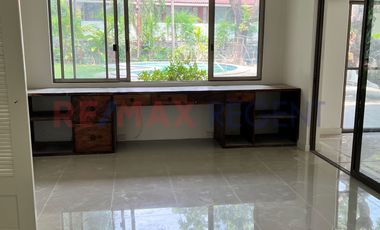 4 Bedrooms House for Rent in Dasmarinas Village, Makati City