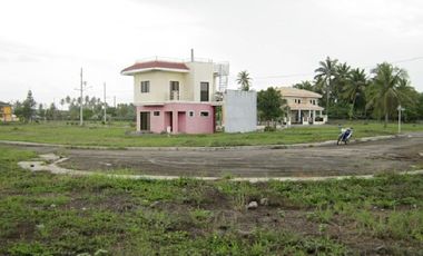 Subdivision Lot Near Beach
